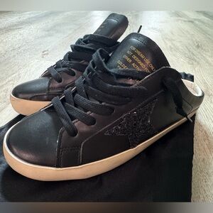 NEW WITH BAG- Golden Goose SS Sabot leather slides with a black glittery star